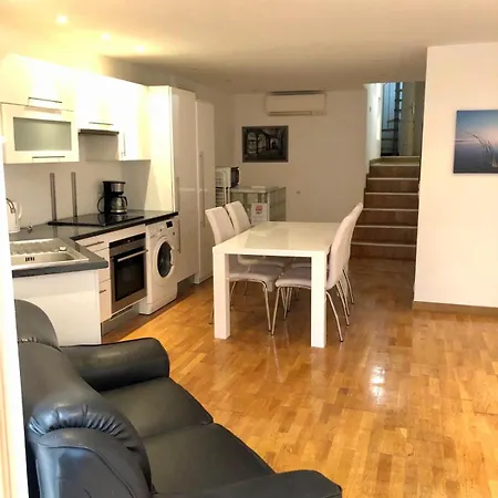 Apartment Maison De Village Au Coeur Du Vieil Antibes. Antibes